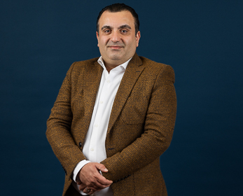 Dr Hossein Ali Abadi
