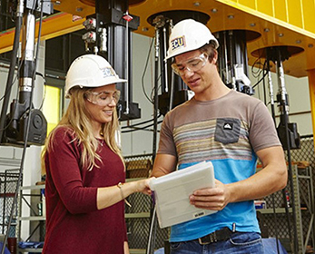 Picture of students in the School of Engineering