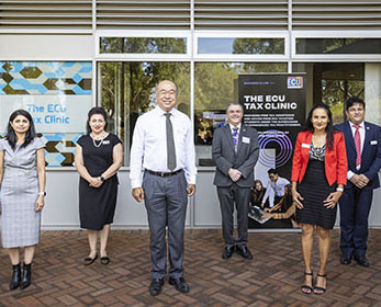 Ian Goodenough MP at the ECU Tax Clinic