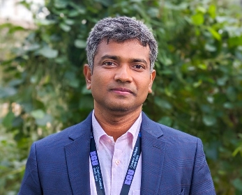 Dr Barun Das
