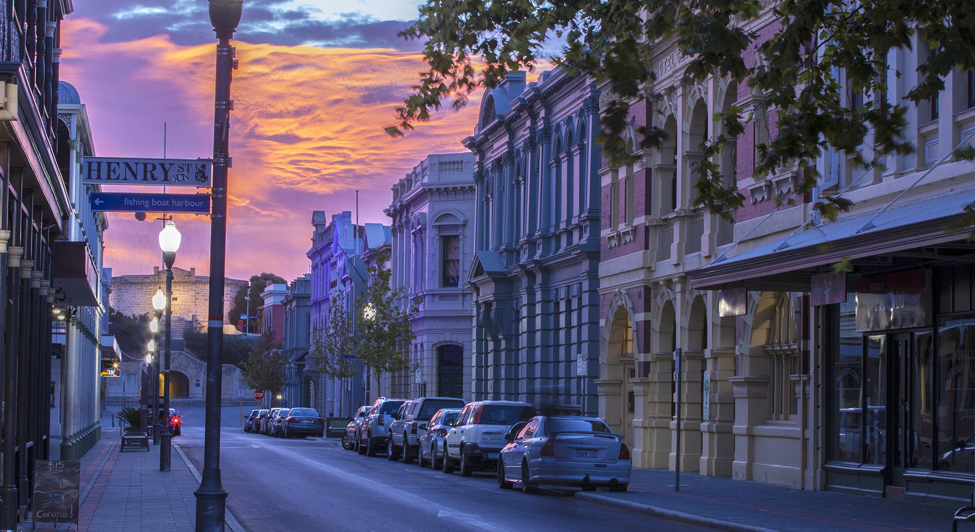 Fremantle city street scene