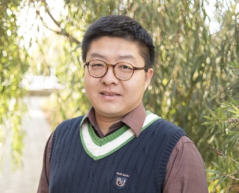 Mr Kan Yu