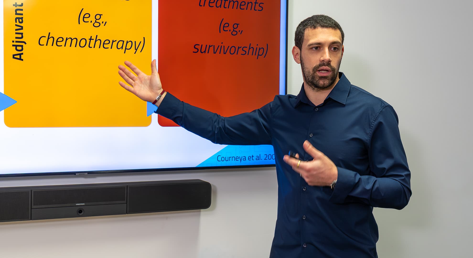 Dr Francesco Bettariga.
