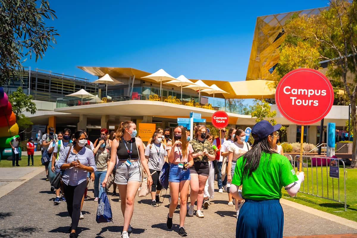 A group tour of the ECU Joondalup campus