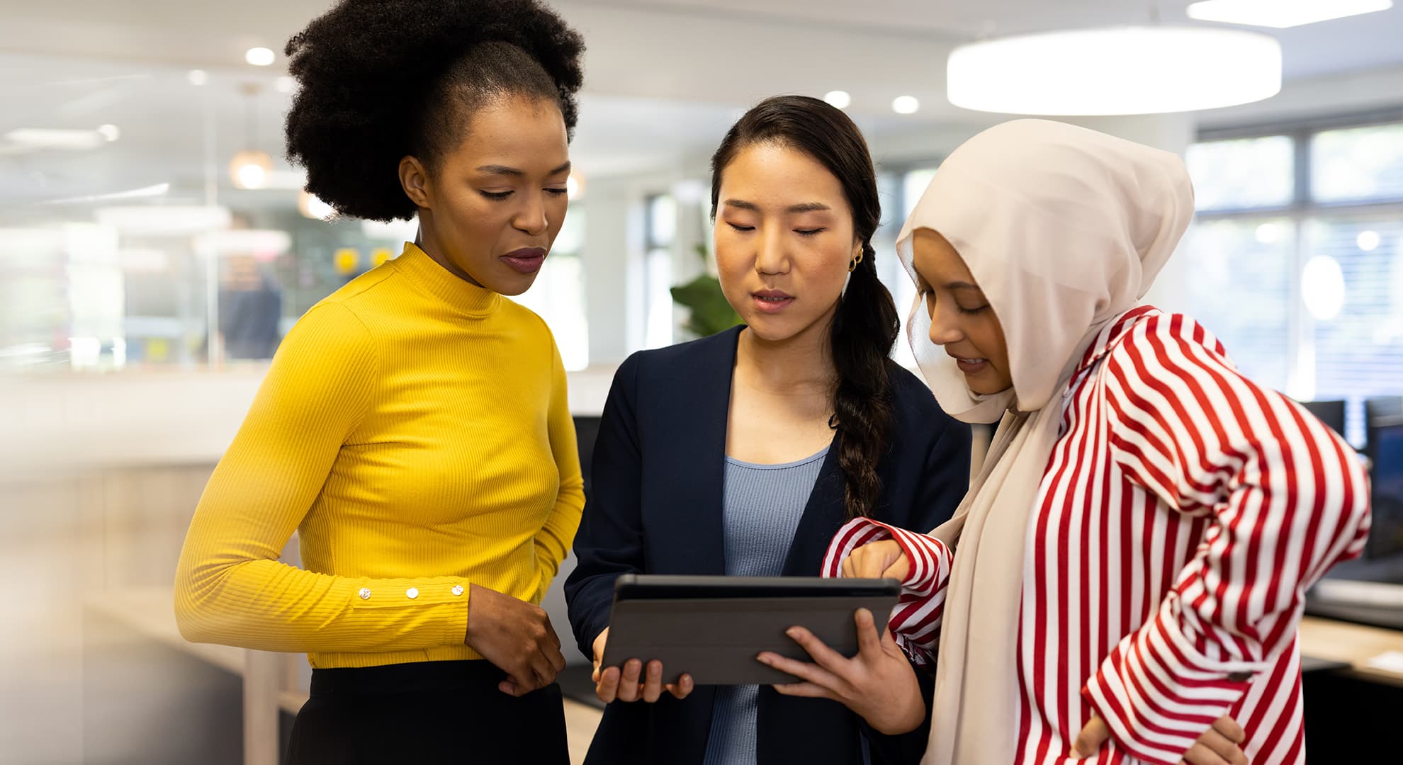 women studying ipad