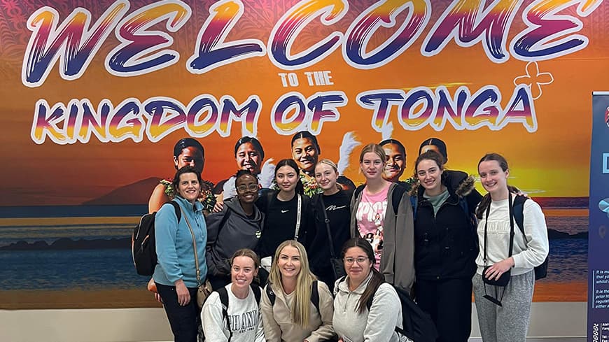 Group of ECU nursing students at an airport