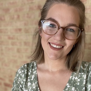 Marketing and Finance graduate Aimee L Eddy