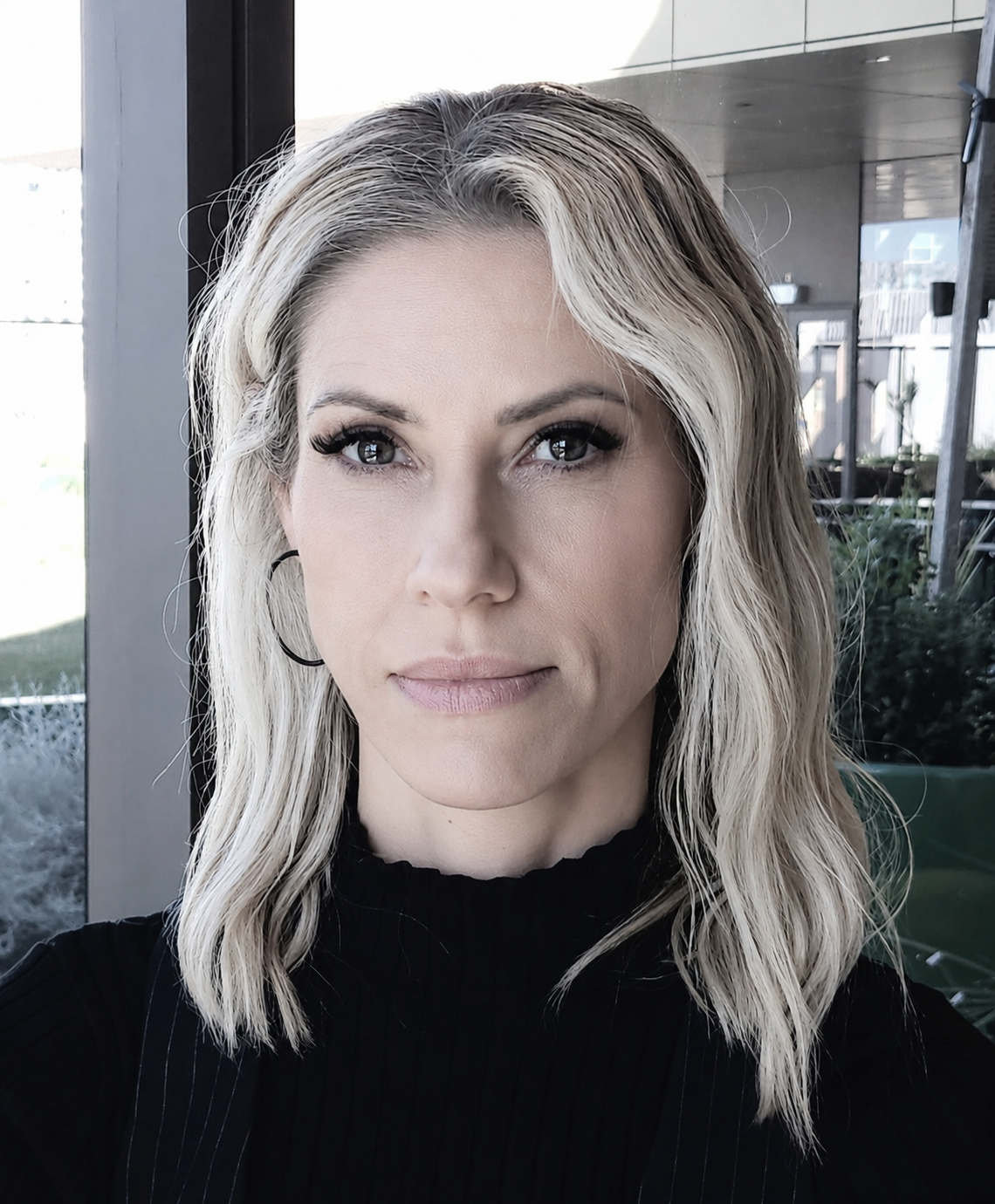 Dr Laura Glitsos