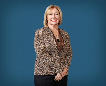 Dr Denise McComish