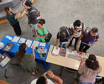 Students attending the SBL 2023 Career Fair