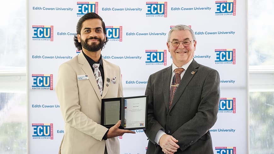 Syed Taqvi and ECU Vice-Chancellor Professor Steve Chapman