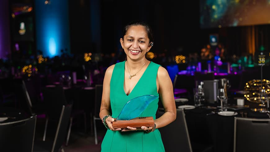 2026 International Alumni Award winner Shavini Fernando. Image credit: Kylie Plunkett.