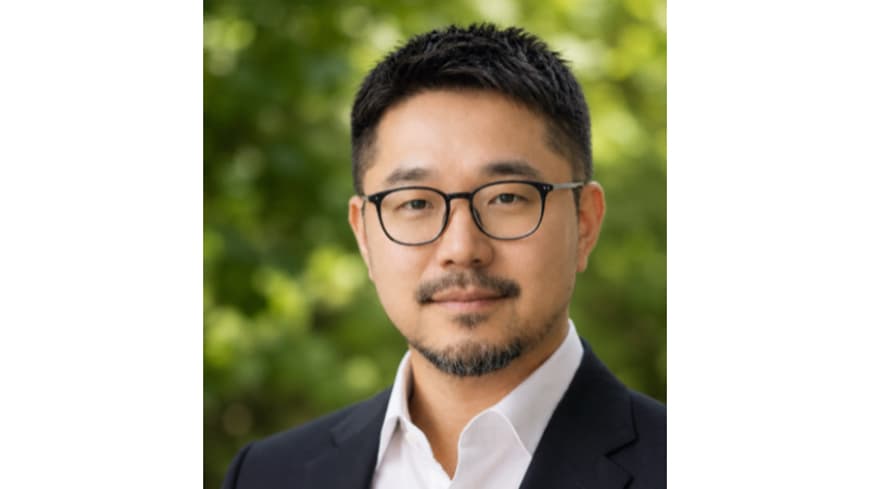Professor Benjamin Tan